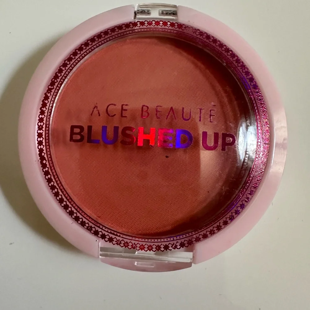 Ace Beaute Blushed Up - Peachy